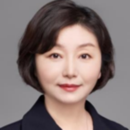 体育总监 朱琳